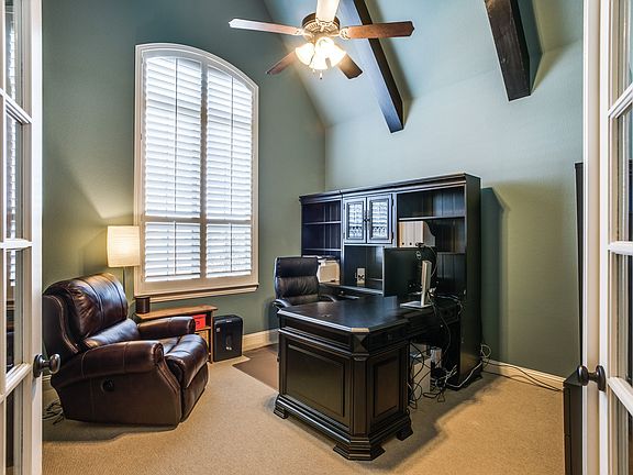 4th image of 6361 Plum Creek Dr