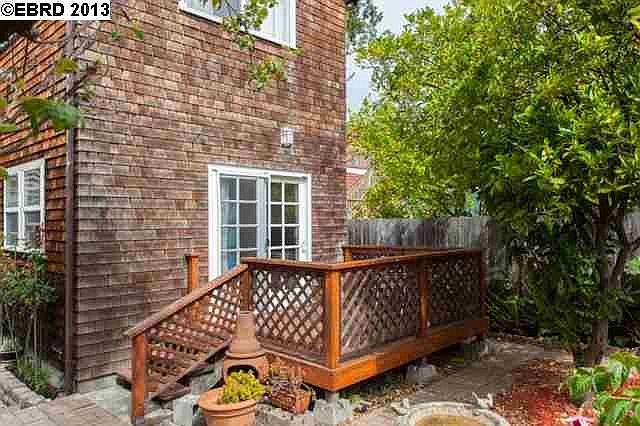 Private deck