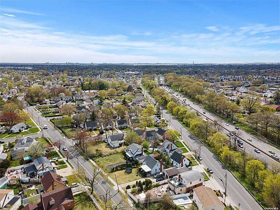 3rd image of 12042 235th St