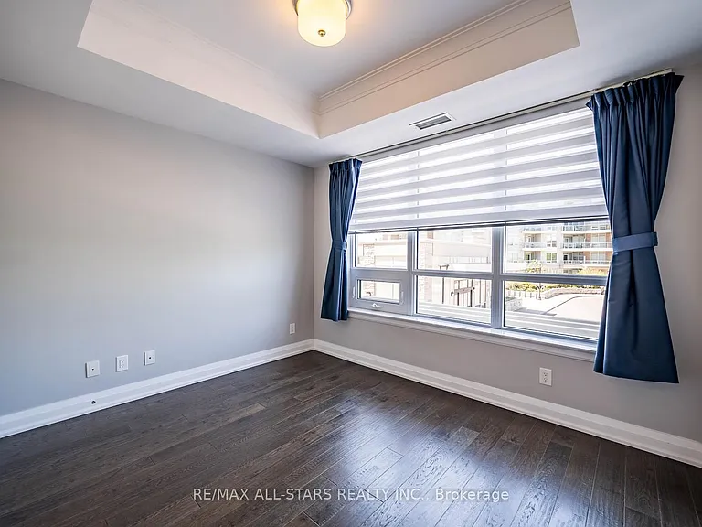 15 Stollery Pond Cres #305 — Photo 15