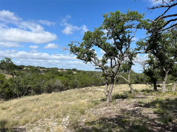 80 7th Spgs, Junction, TX 76849