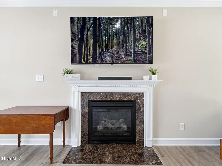 107 McKinnon Pl — Photo 5