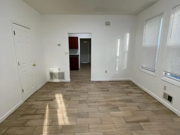 218 Columbia Ave #1R, Irvington, NJ 07111