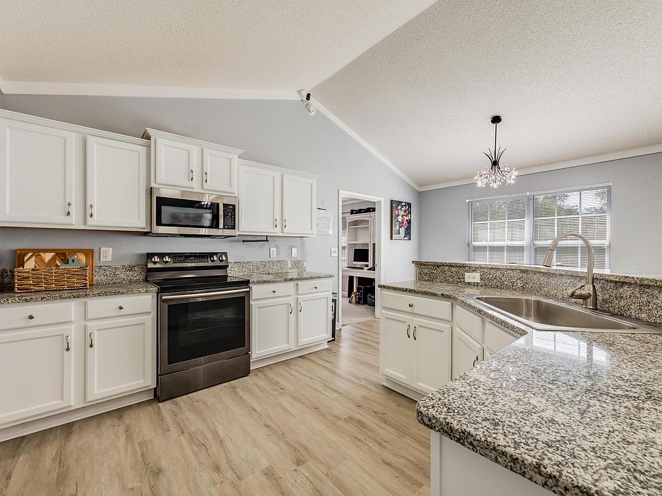 1st image of 4694 Bobolink Way