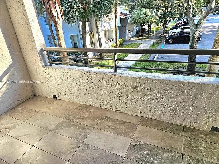 631 Lyons Rd #12205 — Photo 7