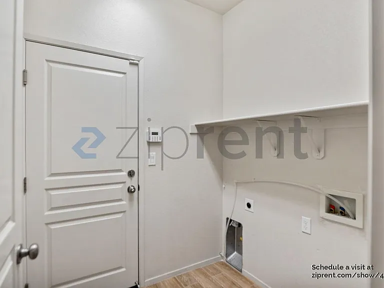 276 Colonial Trl — Photo 26
