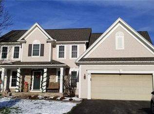 45 Walling St, Victor, NY 14564