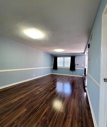 3rd image of 232 Karen Cir #232