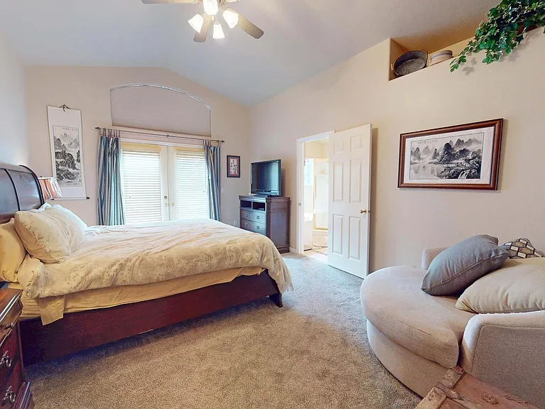 853 W Kestrel Ct — Photo 10