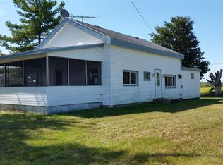 14775 W Carleton Rd, Hudson, MI 49247