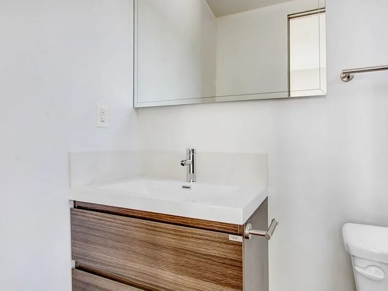 5407 Huntington Dr N #1 — Photo 7