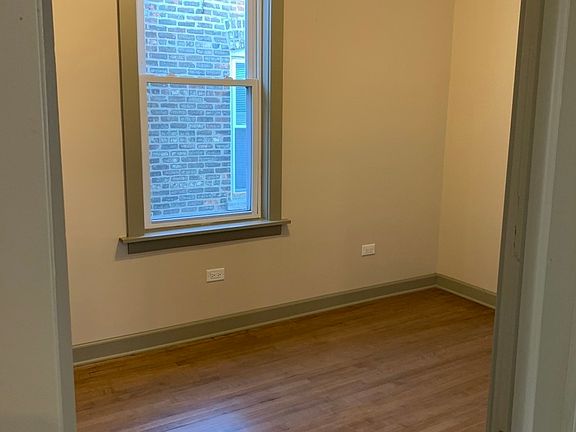5th image of 1919 S 57th Ct #2