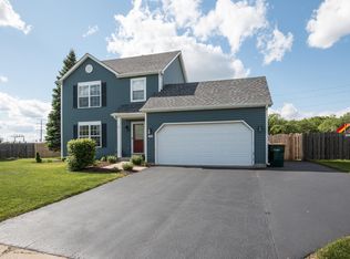 294 Pheasant Dr, Genoa City, WI 53128