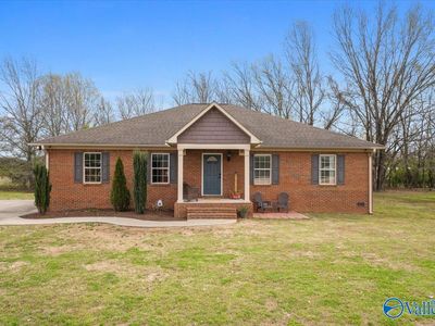 111 Beaver Creek Rd, Laceys Spring, AL, 35754
