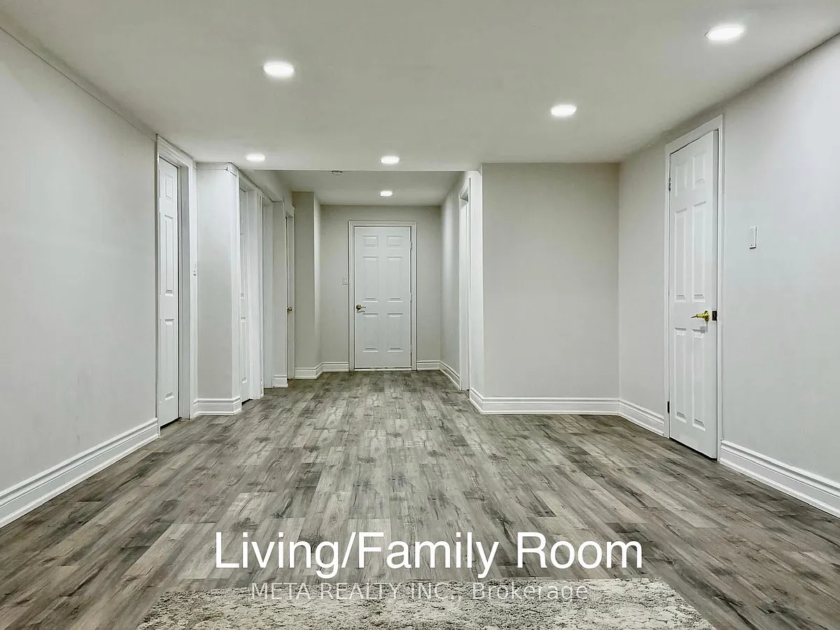 Building Photo - 136 Lawson Rd #BASEMENT