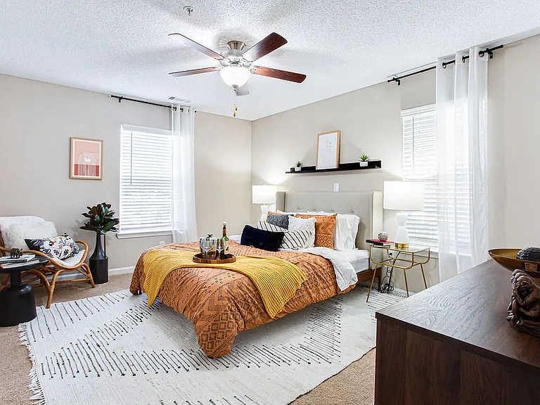 Indigo Apartments Gainesville — Photo 57