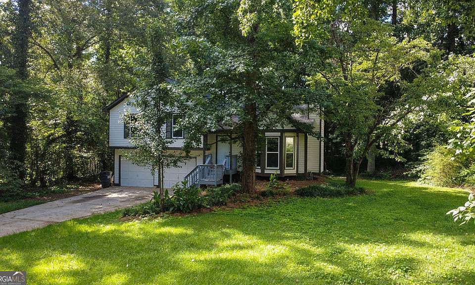 1st image of 263 Sumer Ln N
