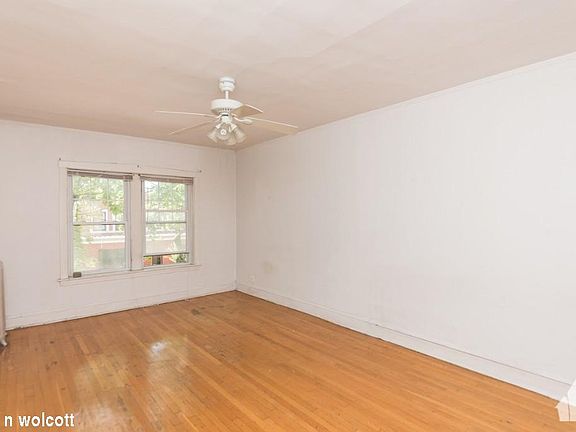 3rd image of 5137 N Wolcott Ave #1525