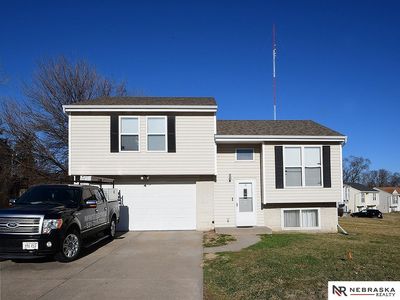 5818 N 61st Ave, Omaha, NE, 68104