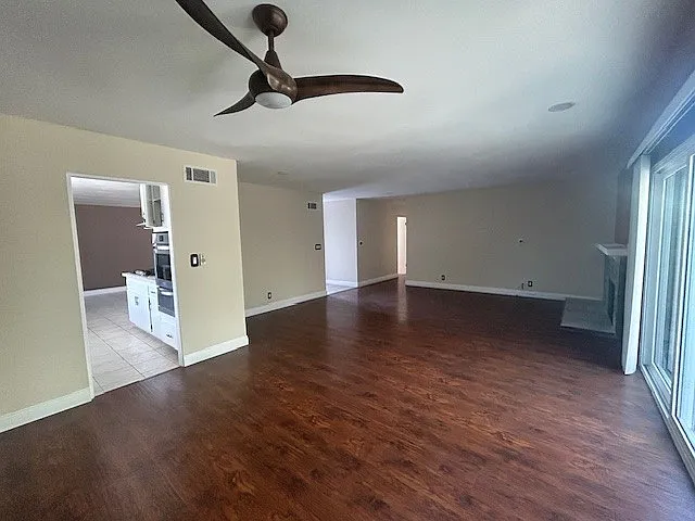 28740 Lomo Dr — Photo 12
