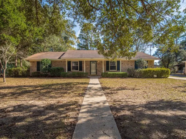 4353 Birchwood Dr W, Mobile, AL 36693