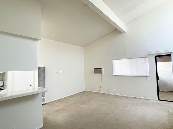 2nd image of 3760 Kelton Ave APT 3