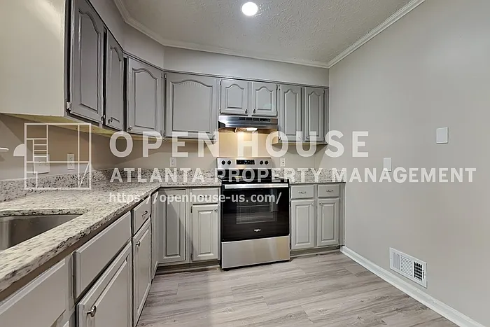 2075 Pinella Dr — Photo 5