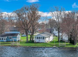 42 E Sunny Dr, Rome City, IN 46784