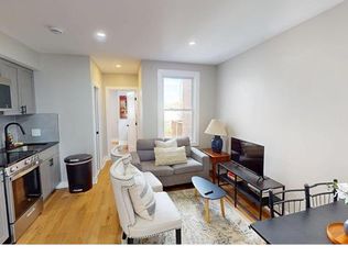 1825 Providence St NE APT 4, Washington, DC 20002