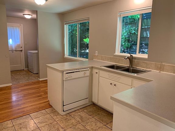 4th image of 19359 1st Ave NW