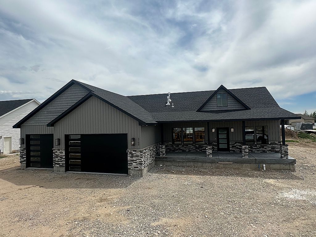 348 Saddle Ct, Idaho Falls, ID 83402 Zillow
