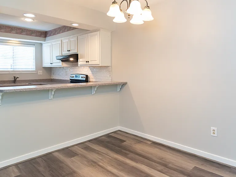 7126 Longstreet Dr #A — Photo 10