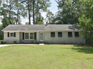 1913 Lynwood Ln, Albany, GA 31707