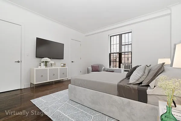 Rented by Compass | media 31