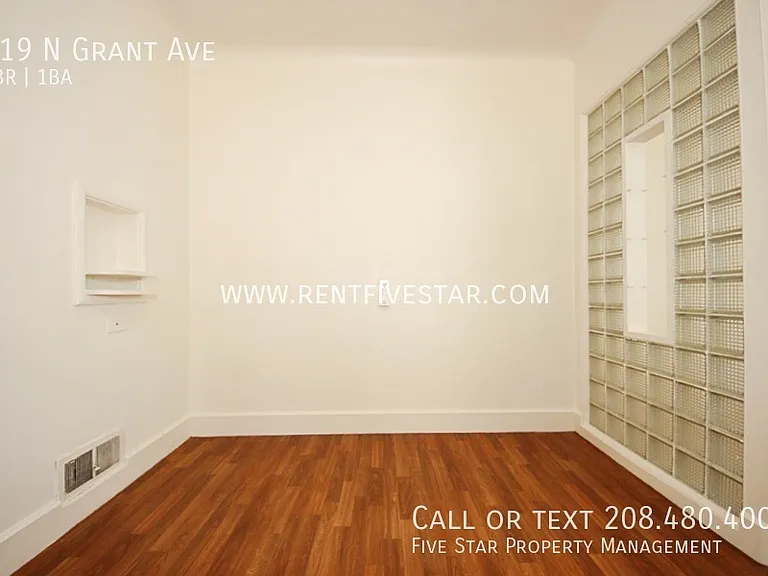219 N Grant Ave — Photo 5