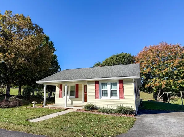 20414 Larkspur Ln, Damascus, VA 24236