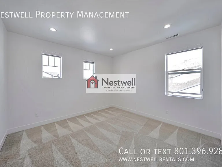 2346 E Snowy Peak Dr — Photo 26