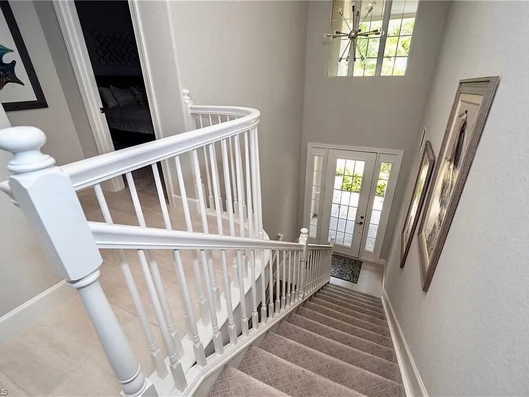 8008 Signature Club Cir — Photo 5