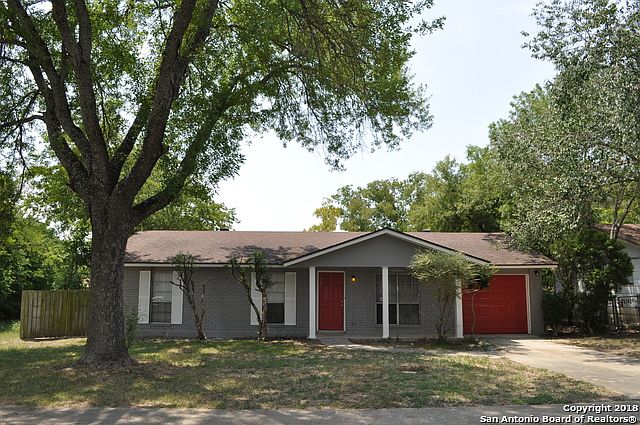 1st image of 14166 Swallow Dr