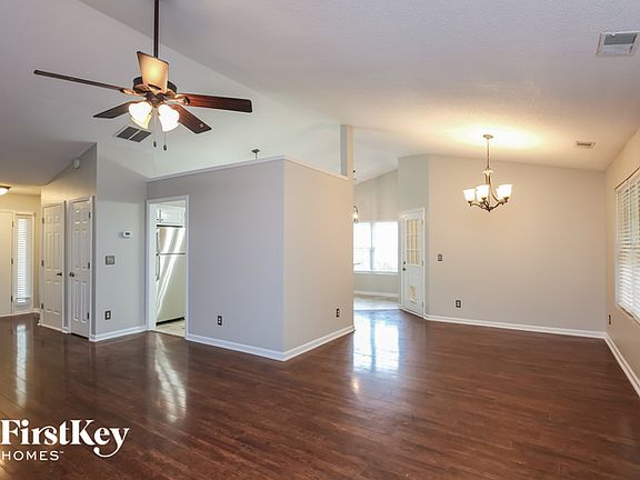 4th image of 2450 Fort Daniels Dr