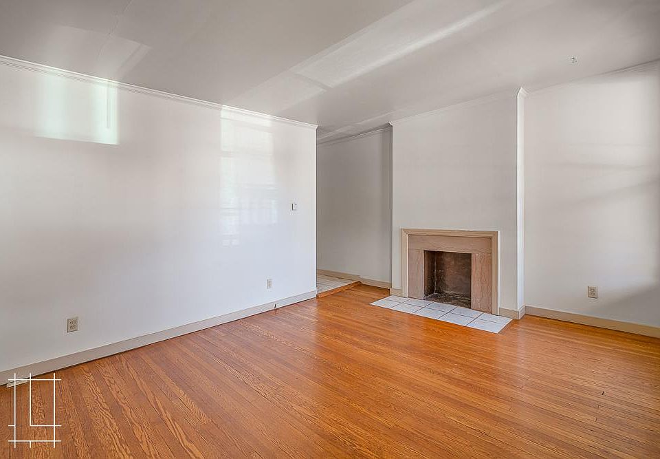1st image of 297 W 6th Ave #299
