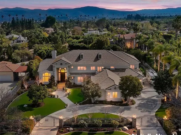 3043 Garretson Ave, Corona, CA 92881