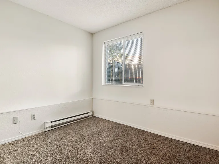 Quail Ridge Apartments — Photo 13