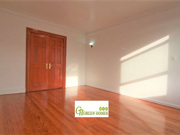 5th image of 2033 2nd Ave APT 3B