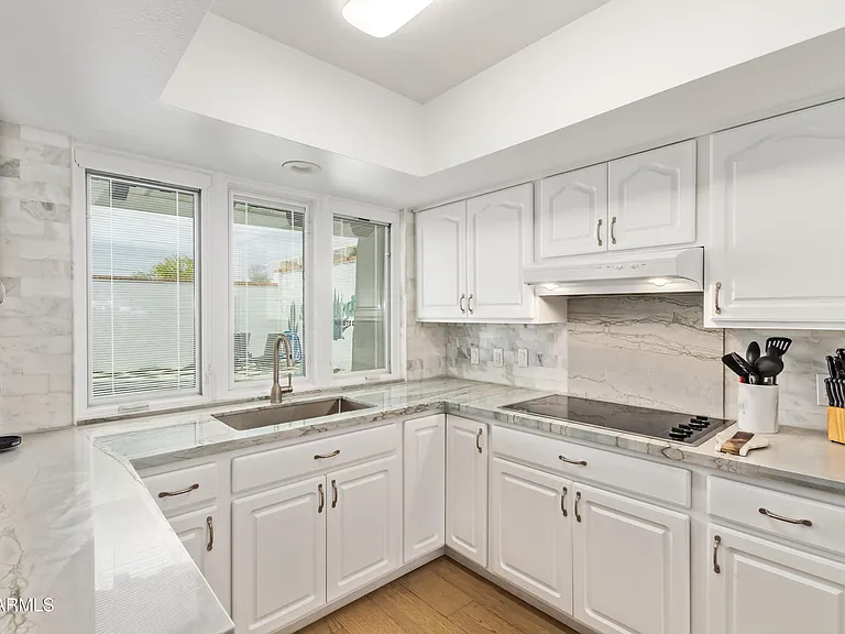 2629 S Country Club Way — Photo 34