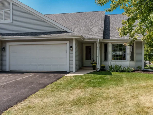 4352 Sunset Ter, Loves Park, IL 61111