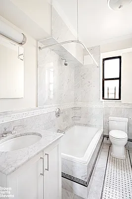 Rented by Brown Harris Stevens | media 28