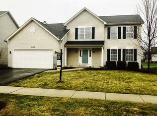 1049 Asbury Dr, Aurora, IL 60502