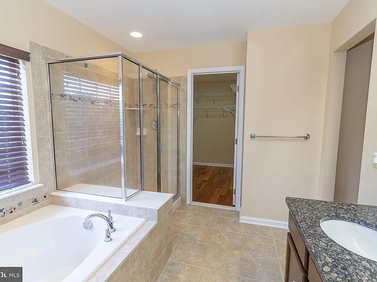 823 S Haines Cir — Photo 19