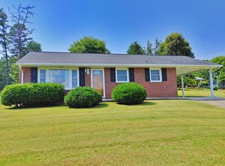 107 Mason Ct, Martinsville, VA 24112